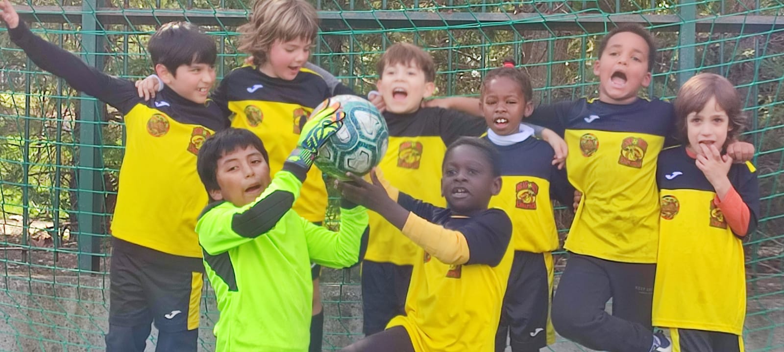 EL FÚTBOL NECESITA UN «SE ACABÓ» FRENTE AL RACISMO